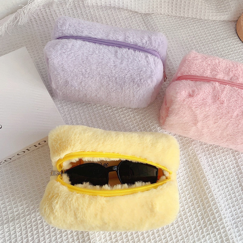 Warm Winter Fur Makeup Bag